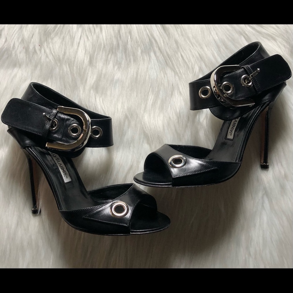 Manolo Blahnik M-Koyu Vitello Nero Heel,Size-7.5